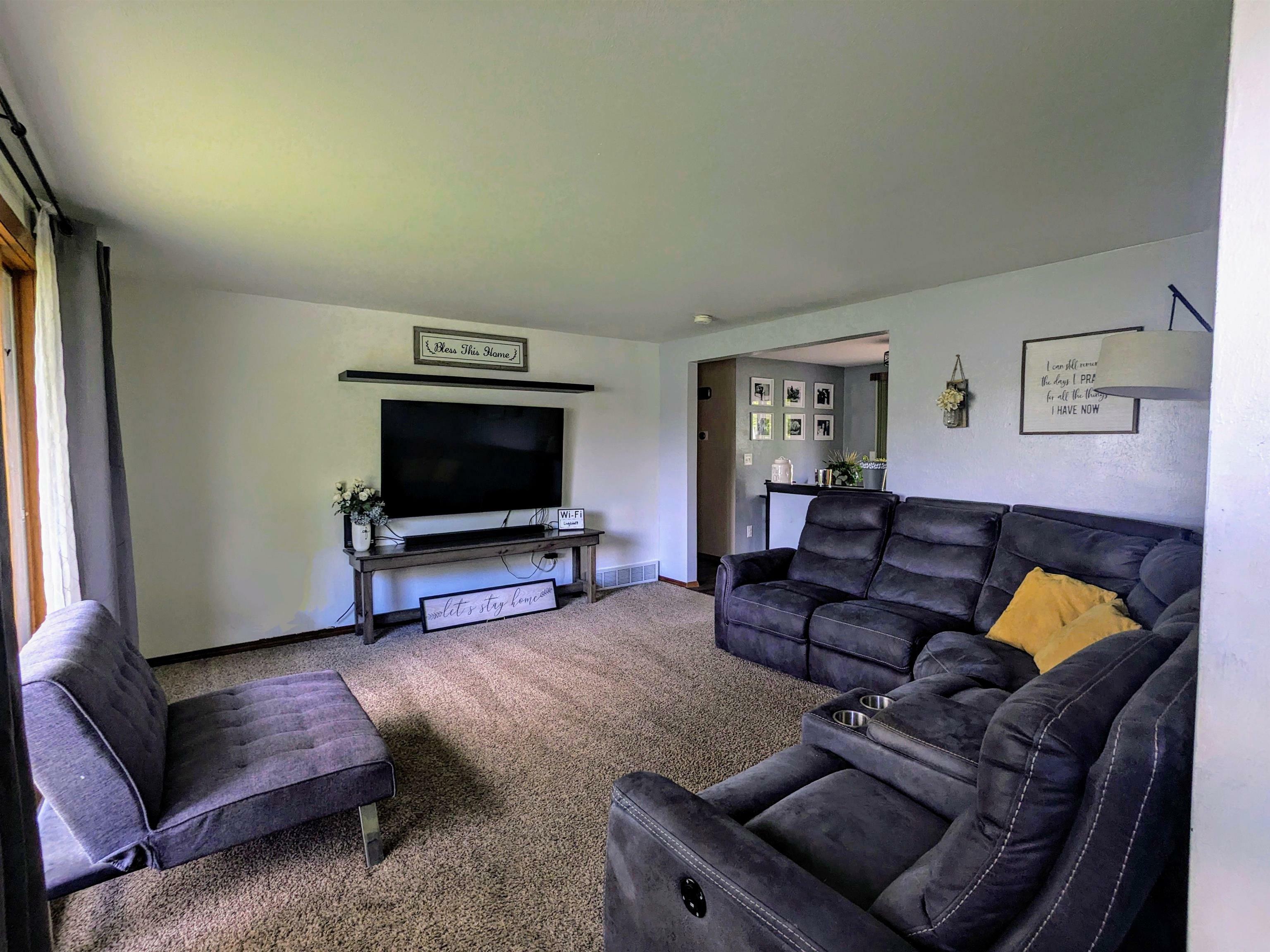 Property Photo: W1973 Vans Court WI 54130-7536