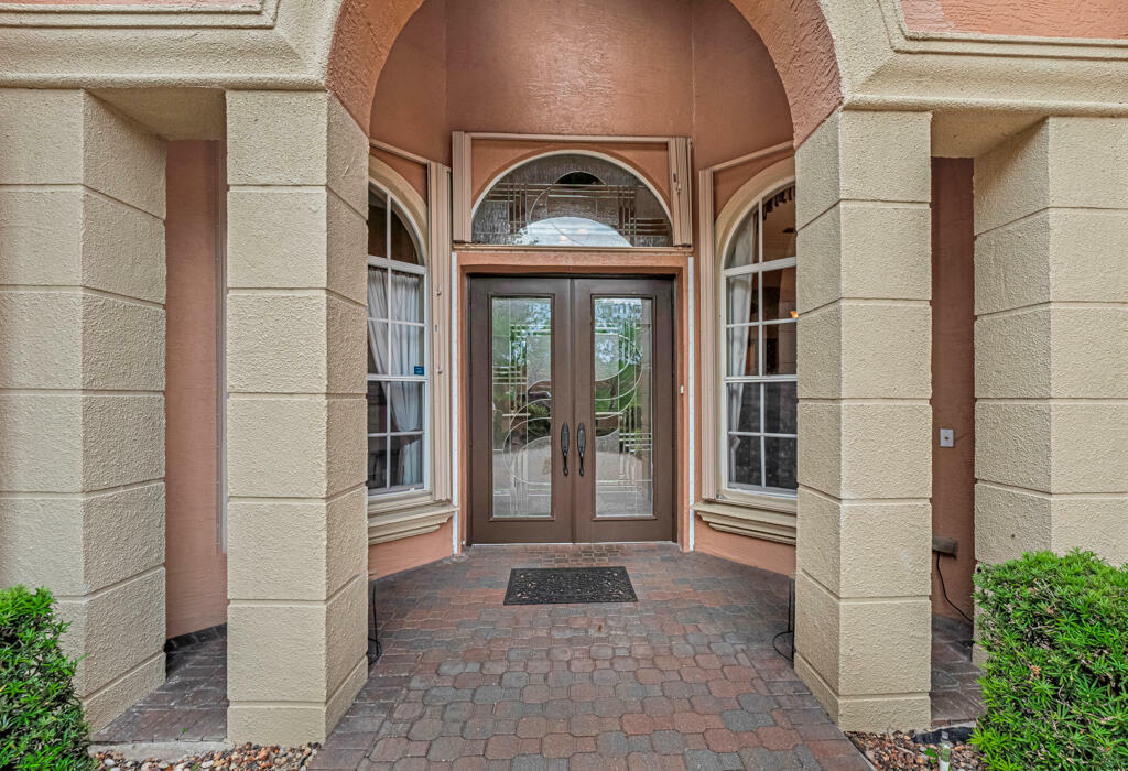Property Photo: 1885 Via Bellezza FL 33411