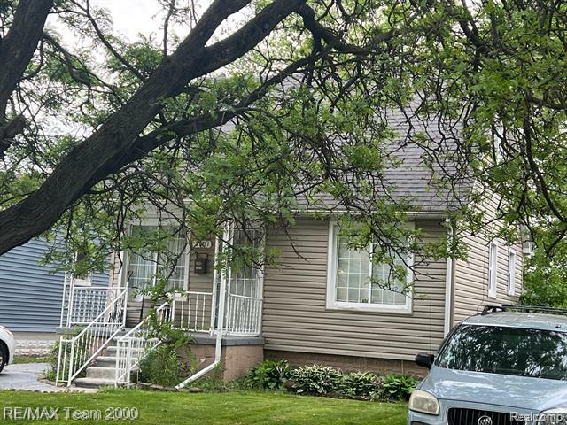 Property Photo: 6101 Auburn Street MI 48228
