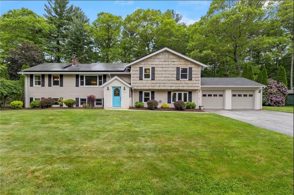 Property Photo: 19 Bruce Drive RI 02896