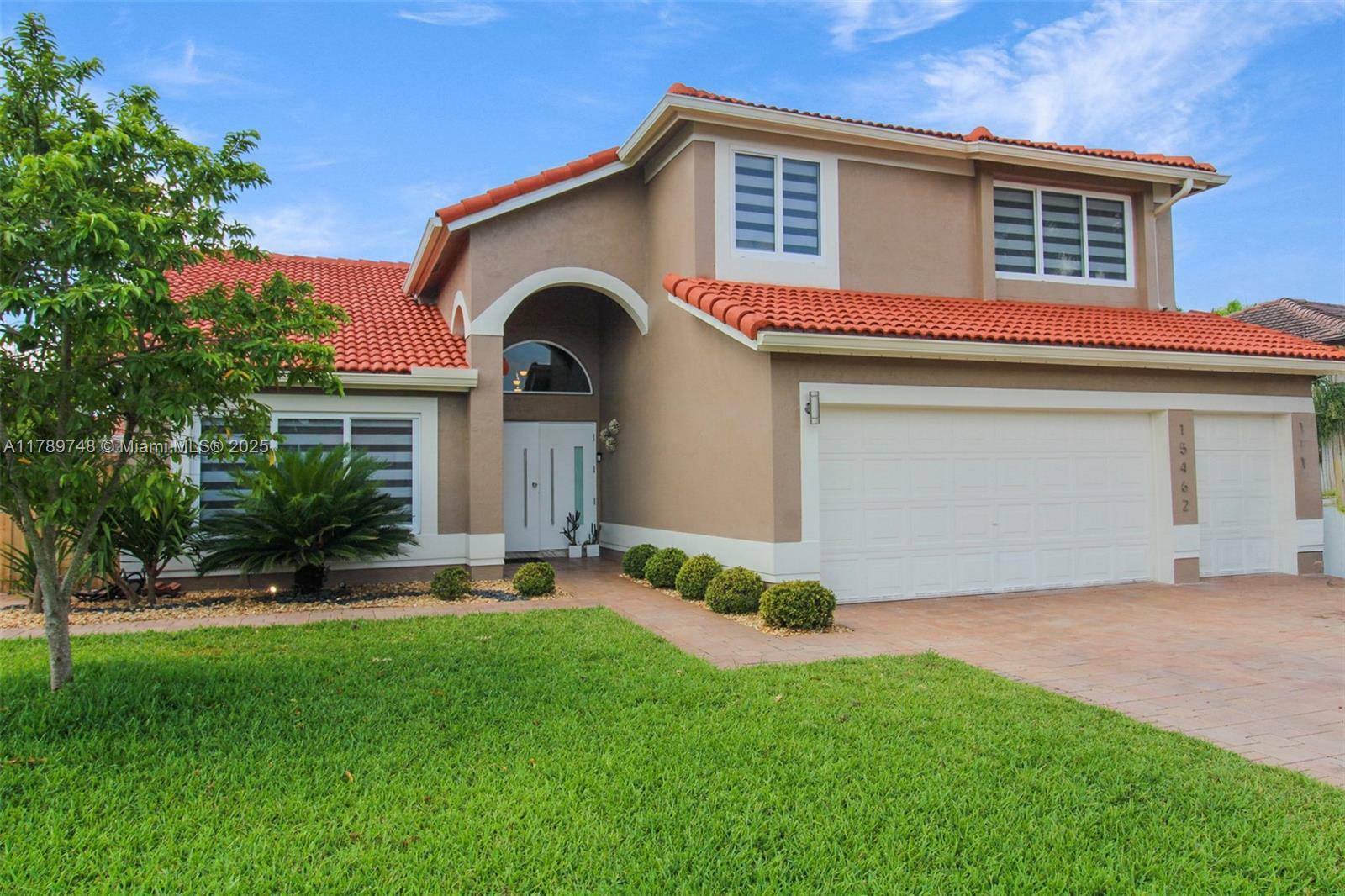 Property Photo: 15462 SW 147th St FL 33196