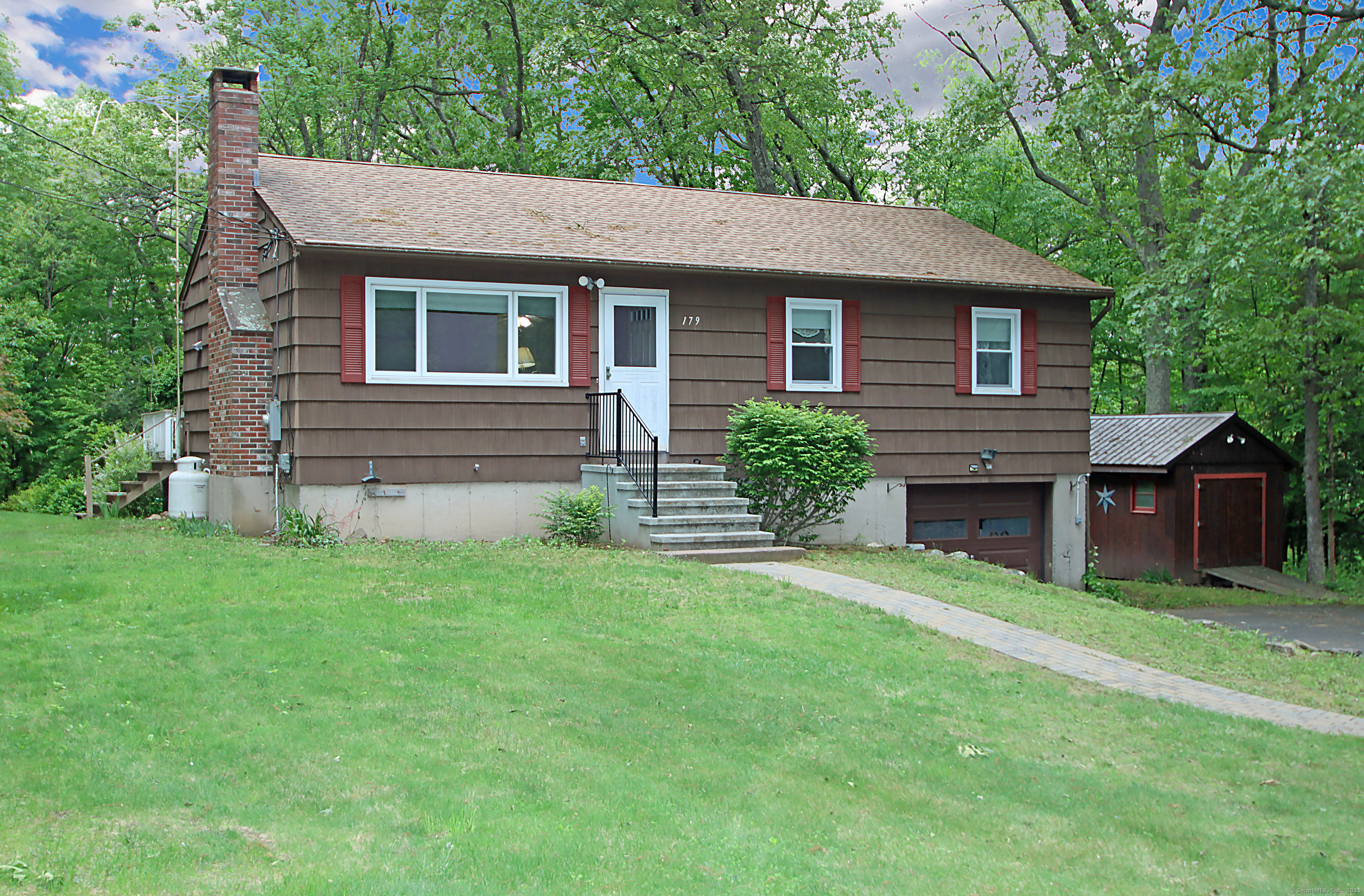 Property Photo:  179 North Moodus Road  CT 06469 