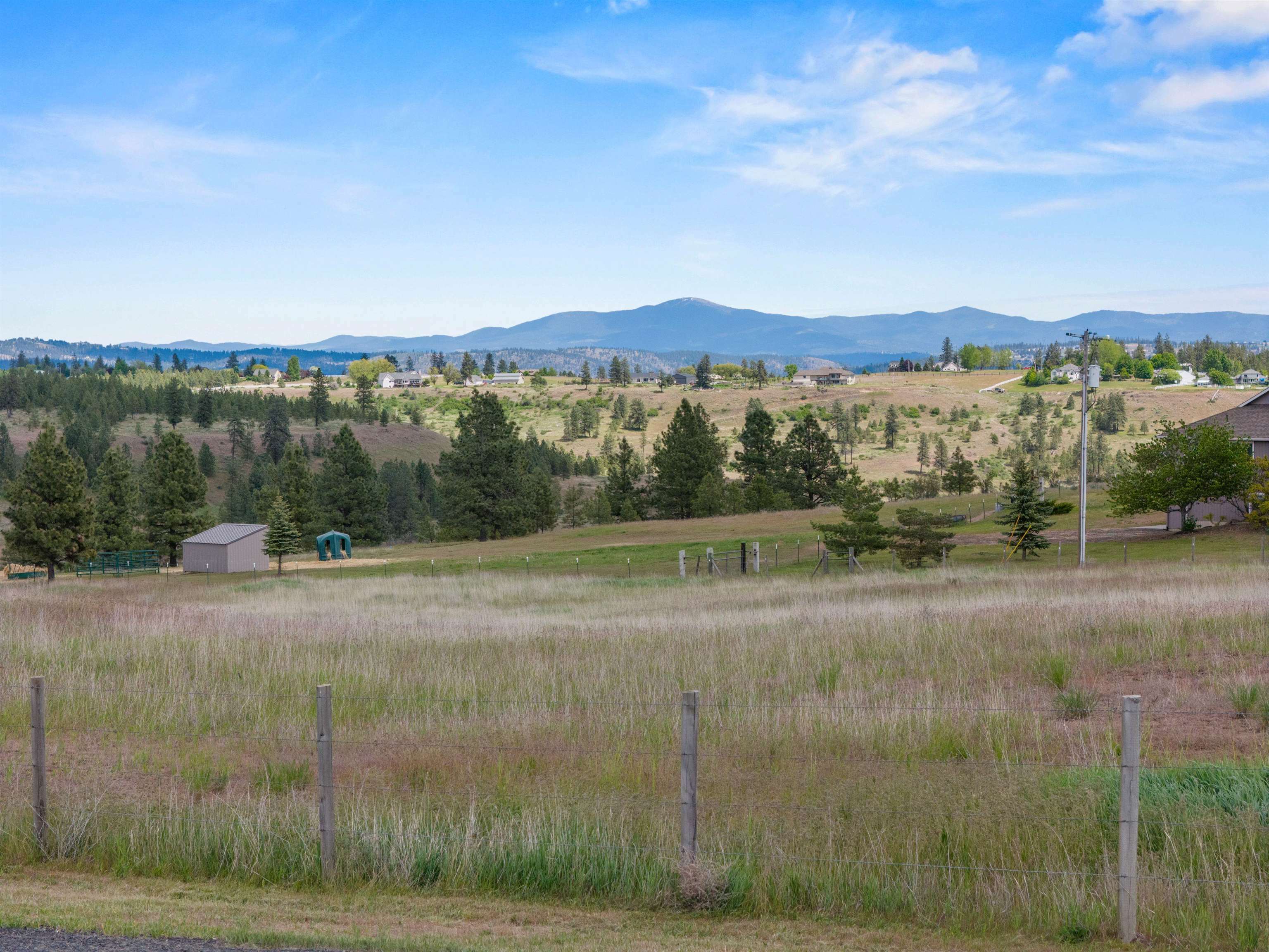 Property Photo: 14410 W Jacob'S Rd WA 99224