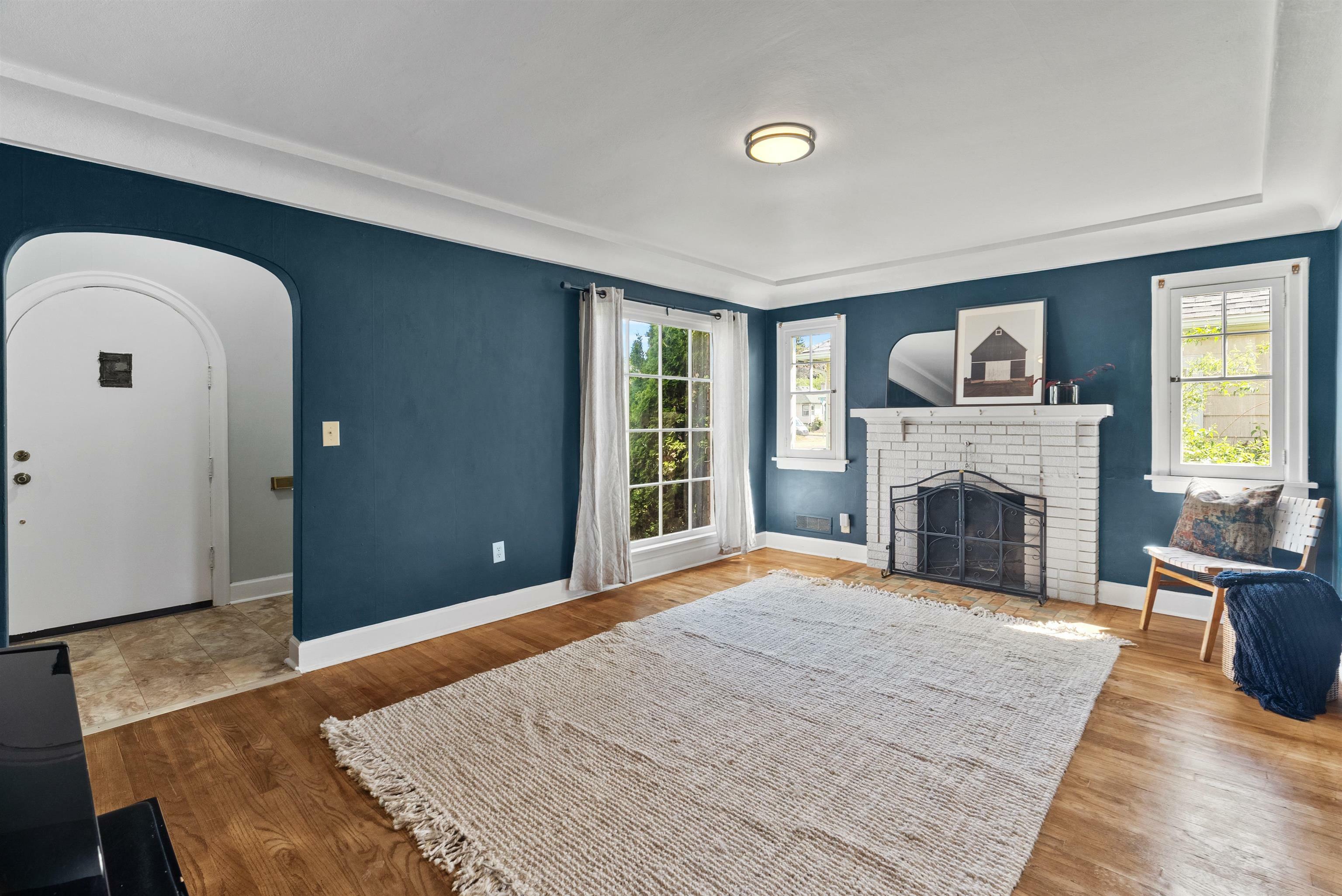 Property Photo: 2417 W Euclid Ave WA 99205