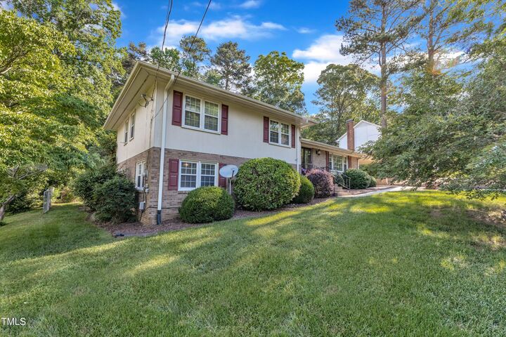 Property Photo:  1920 Hillock Drive  NC 27612