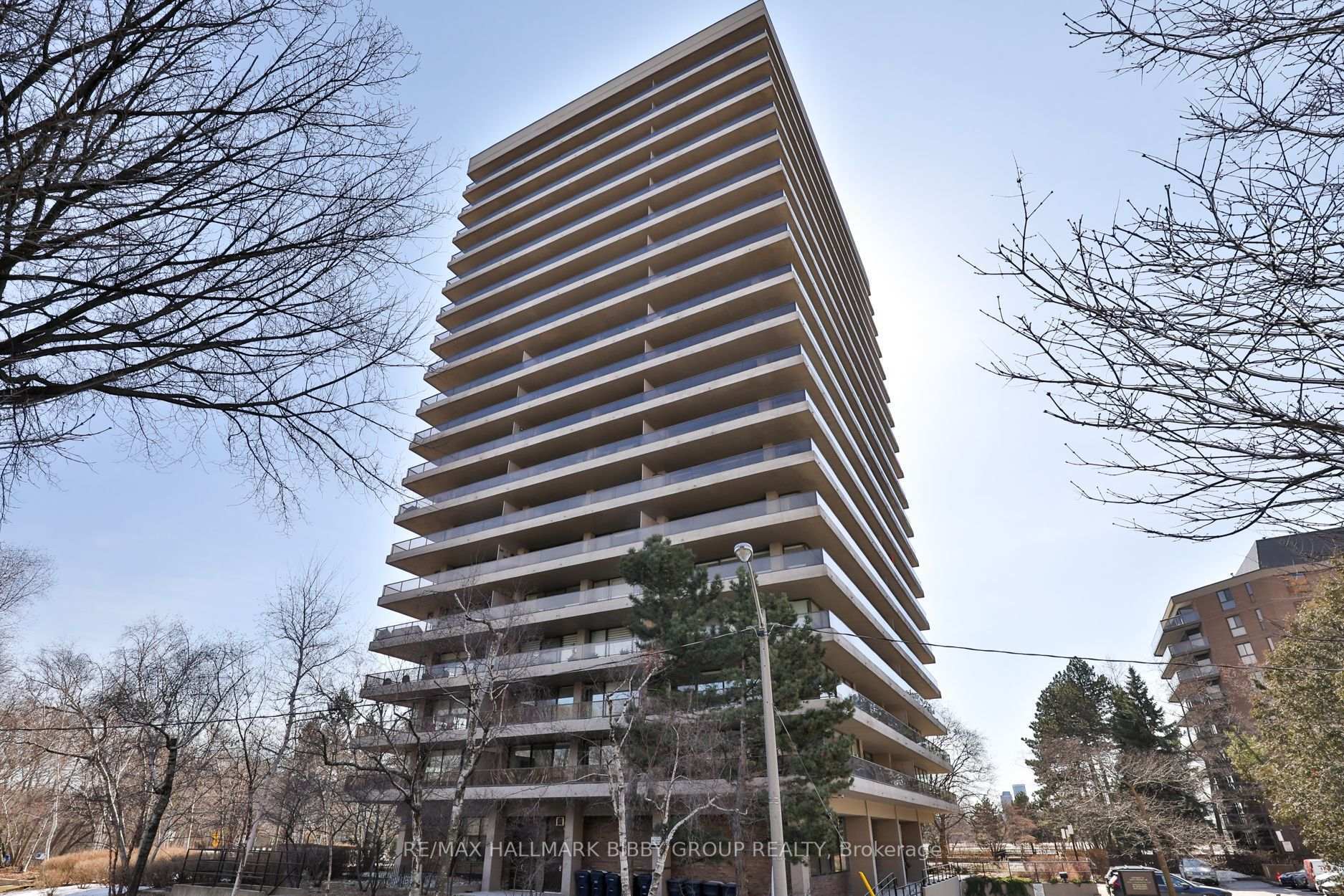 Property Photo:  20 Avoca Avenue 601  ON M4T 2B8 