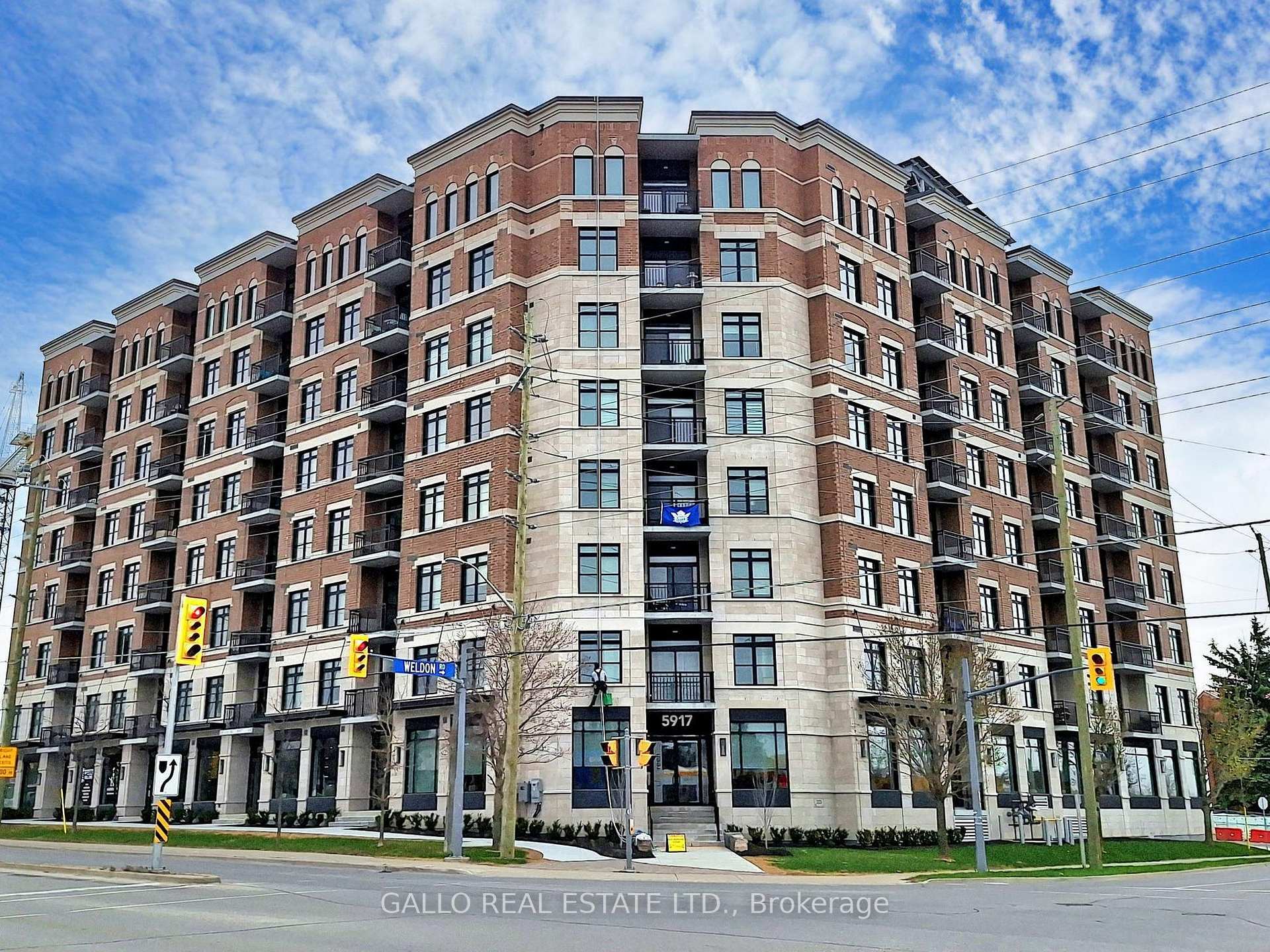 Property Photo: 5917 Main Street 301 ON L4A 5G4