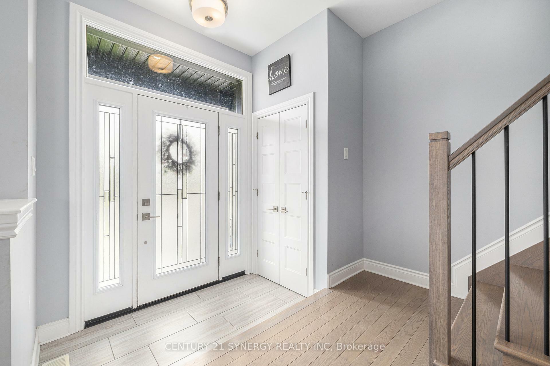 Property Photo:  20 Pleasant Street  ON K0A 1R0 