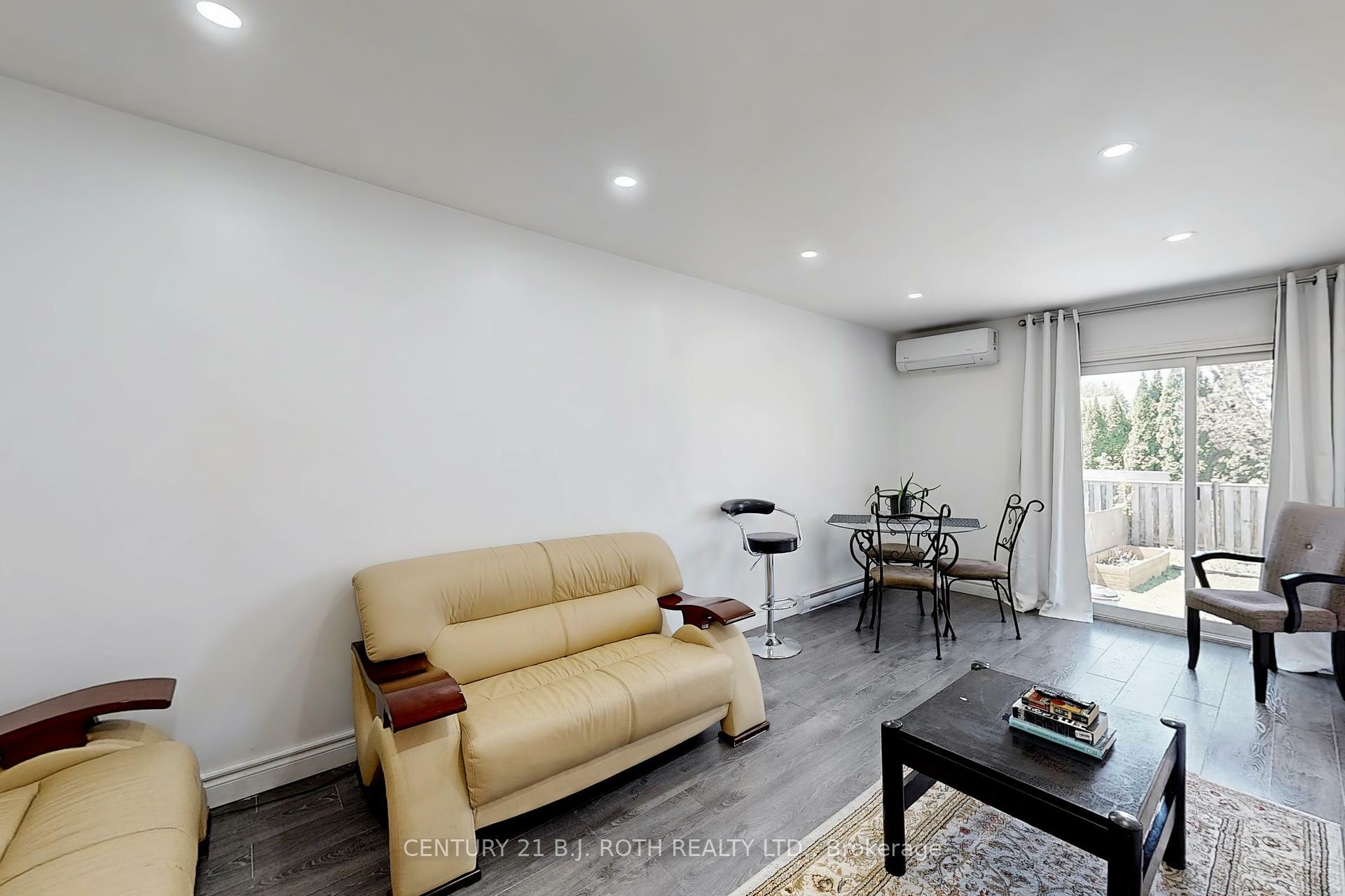 Property Photo: 113 Albert Street S ON K9V 6G1