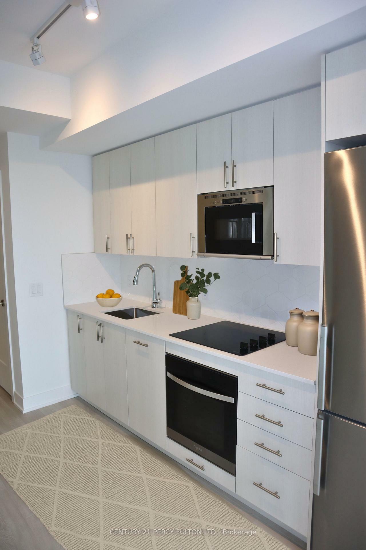 Photo de la propriété: 2545 Simcoe Street N Ph21 ON L1H 7K4