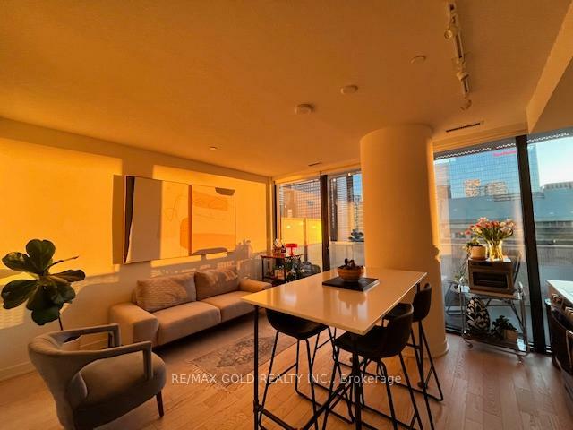 Property Photo: 25 Richmond Street 2506 ON M5C 0A6