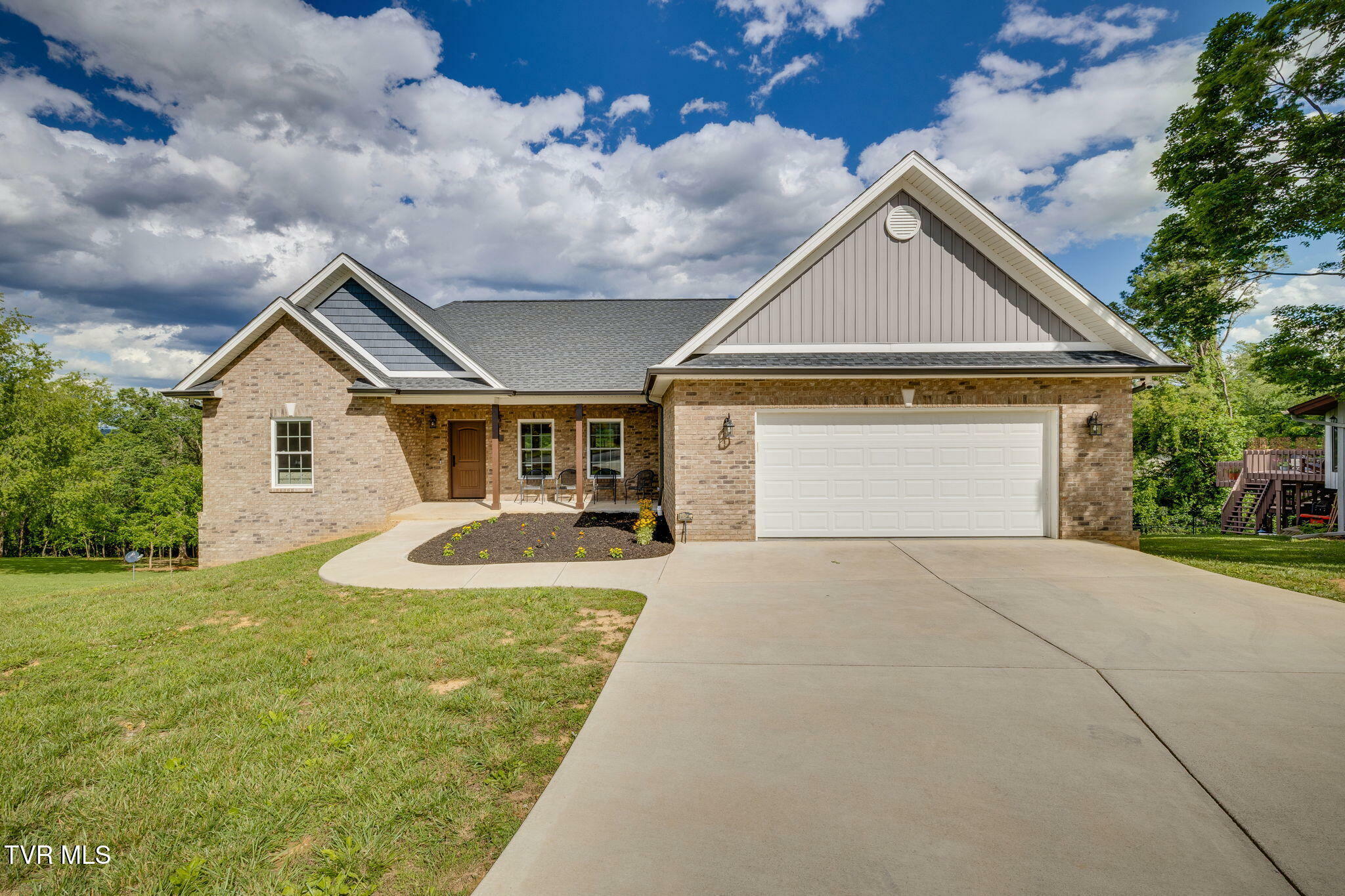 1 Sweetwood Drive  Johnson City TN 37615 photo