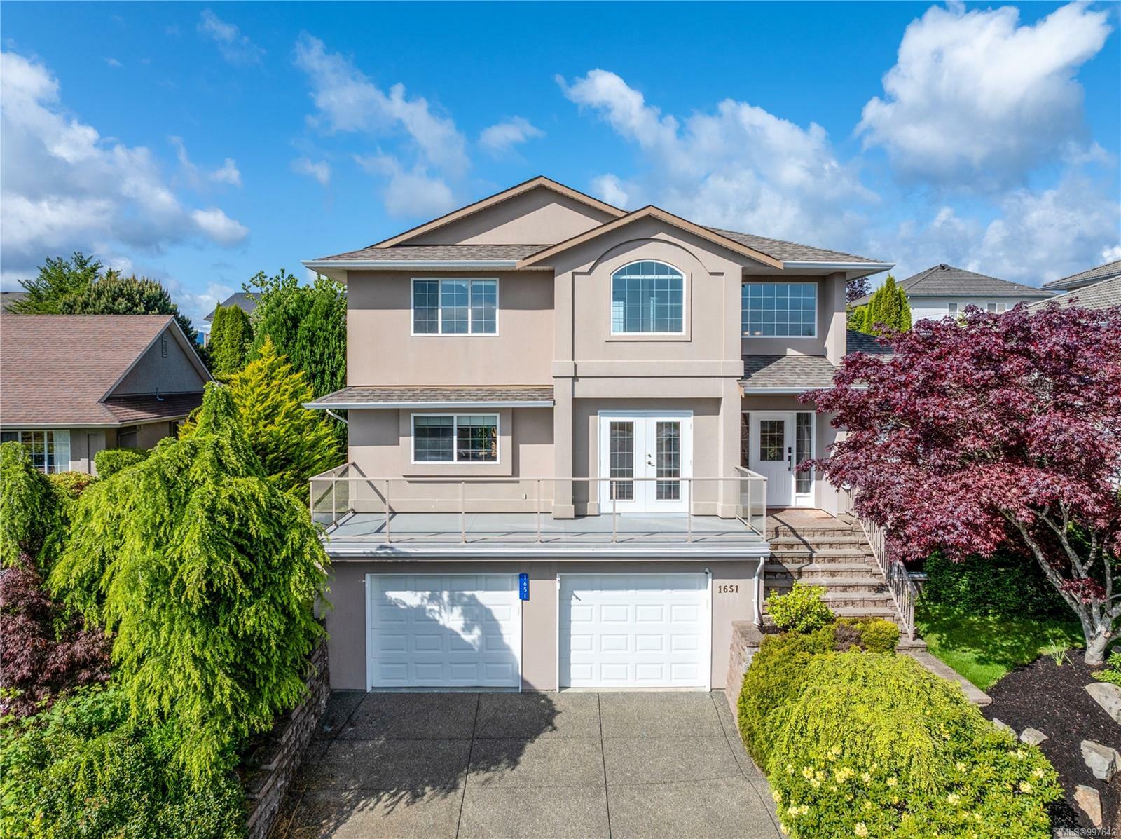 Property Photo: 1651 Swan Cres BC V9N 9A7