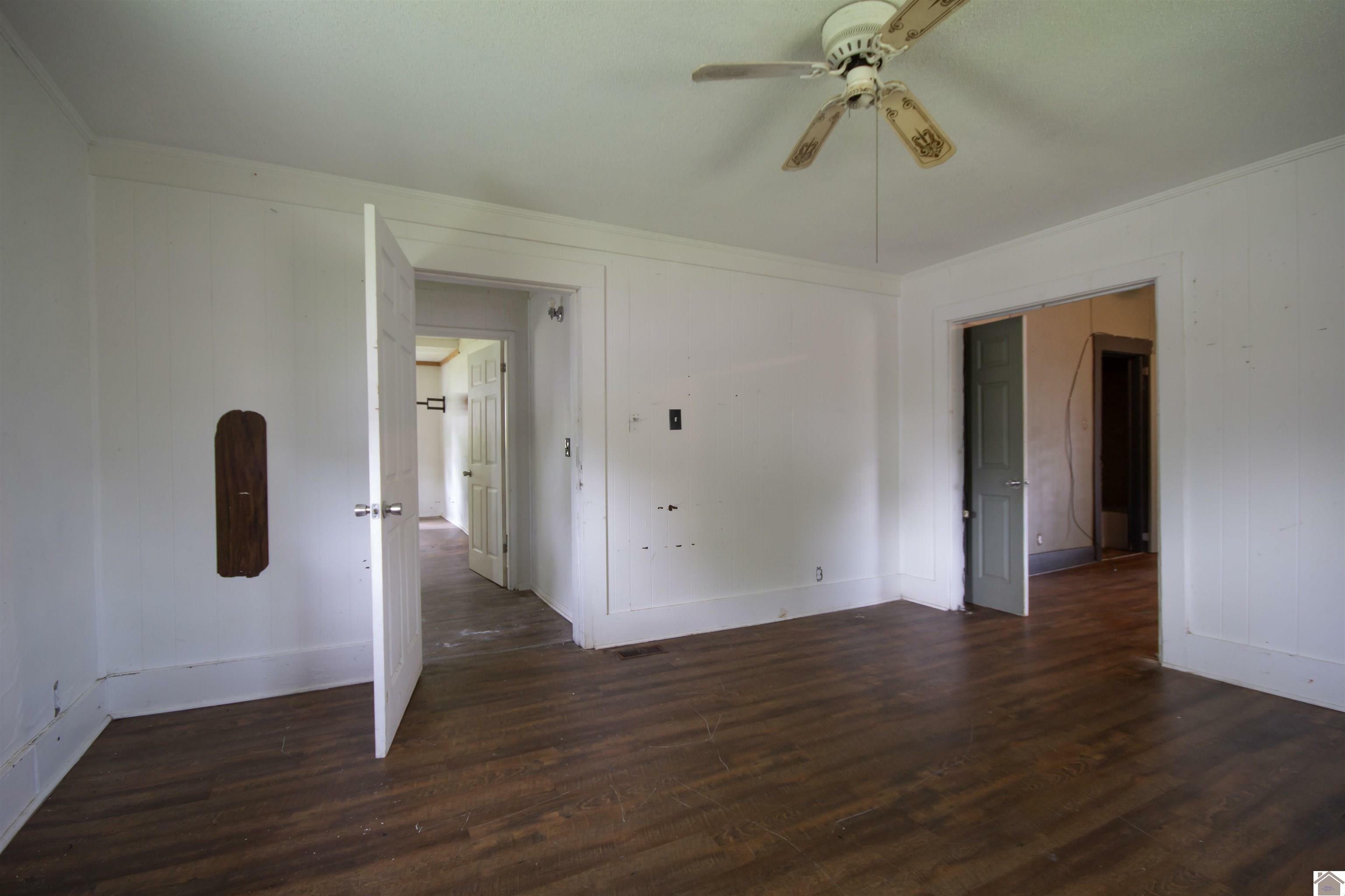 Property Photo: 2310 S 28th KY 42003