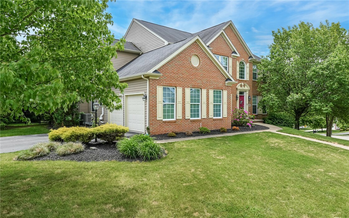 Property Photo: 122 Brighton Ln PA 16046
