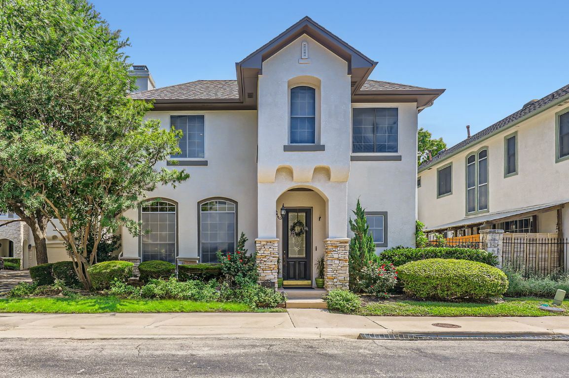 Property Photo: 3824 Gaines Court TX 78735