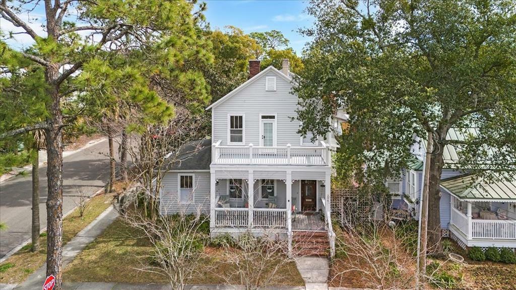 Property Photo:  204 6th Street  FL 32034 