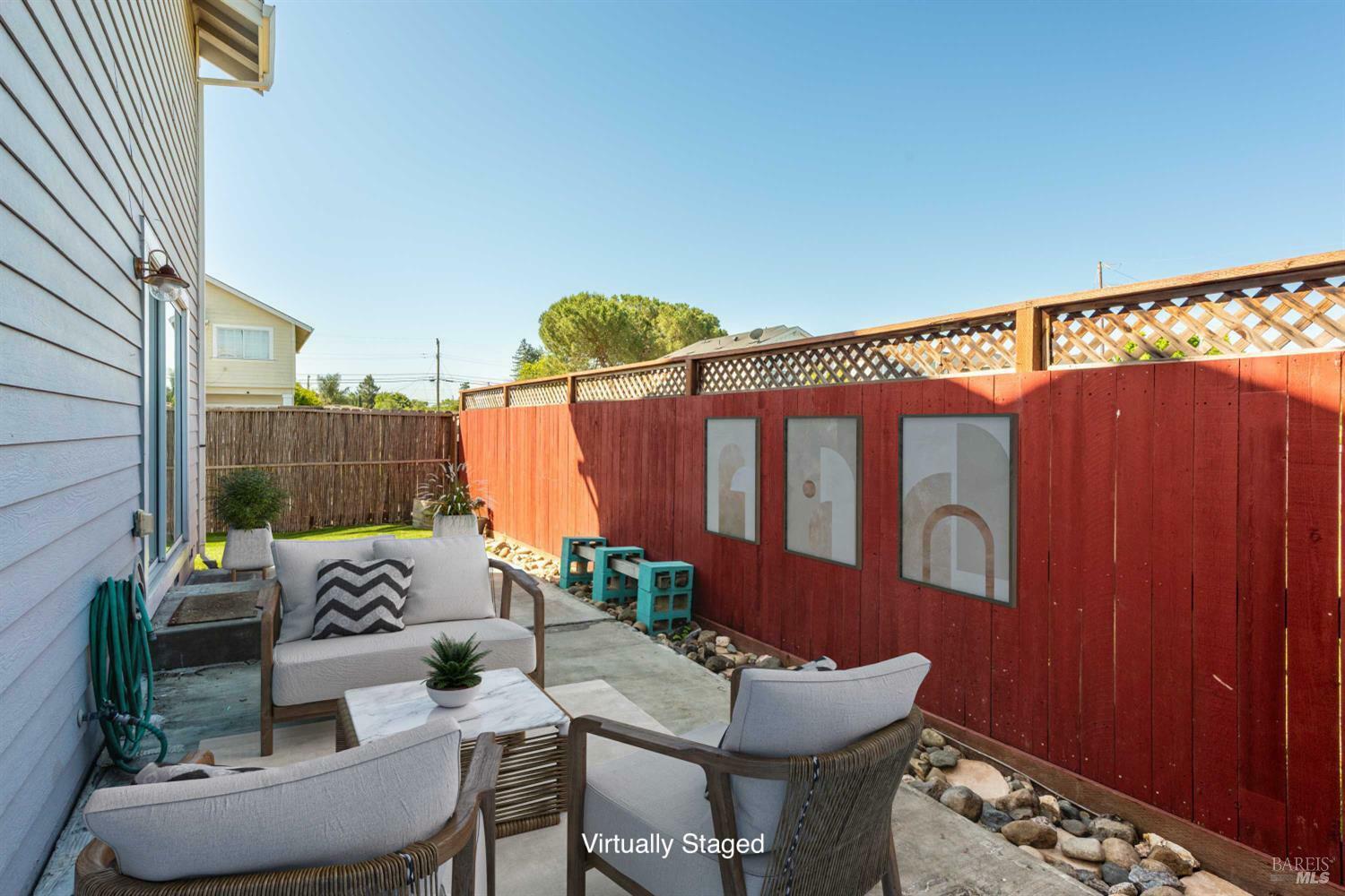 Property Photo:  1039 Aston Circle  CA 95404 