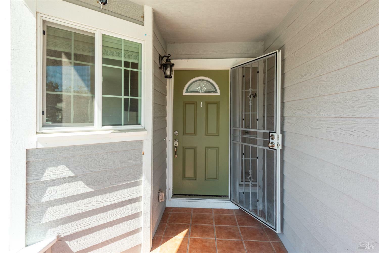 Property Photo: 1039 Aston Circle CA 95404
