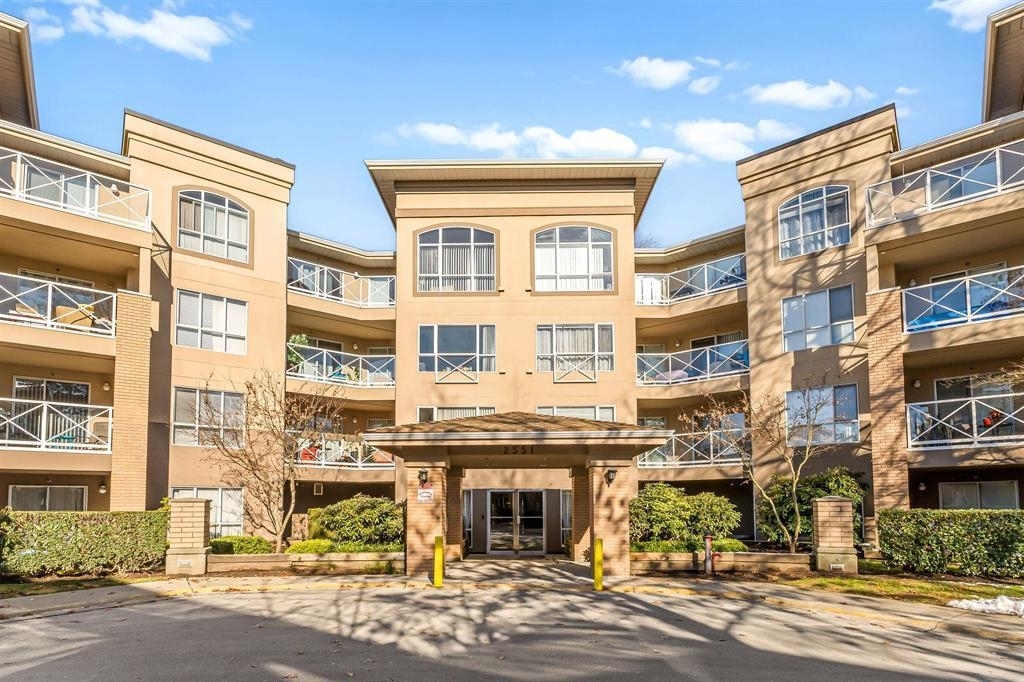 Property Photo: 2551 Parkview Lane 102 BC V3C 6J8