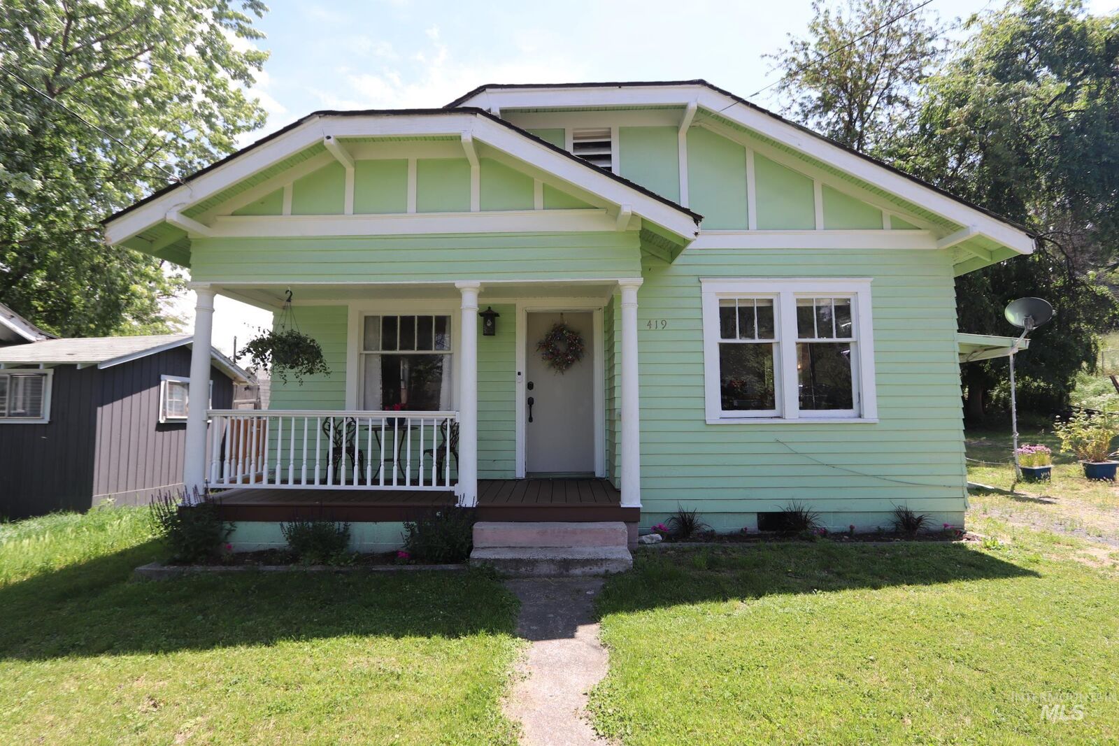 Property Photo:  419 12th St  ID 83501 