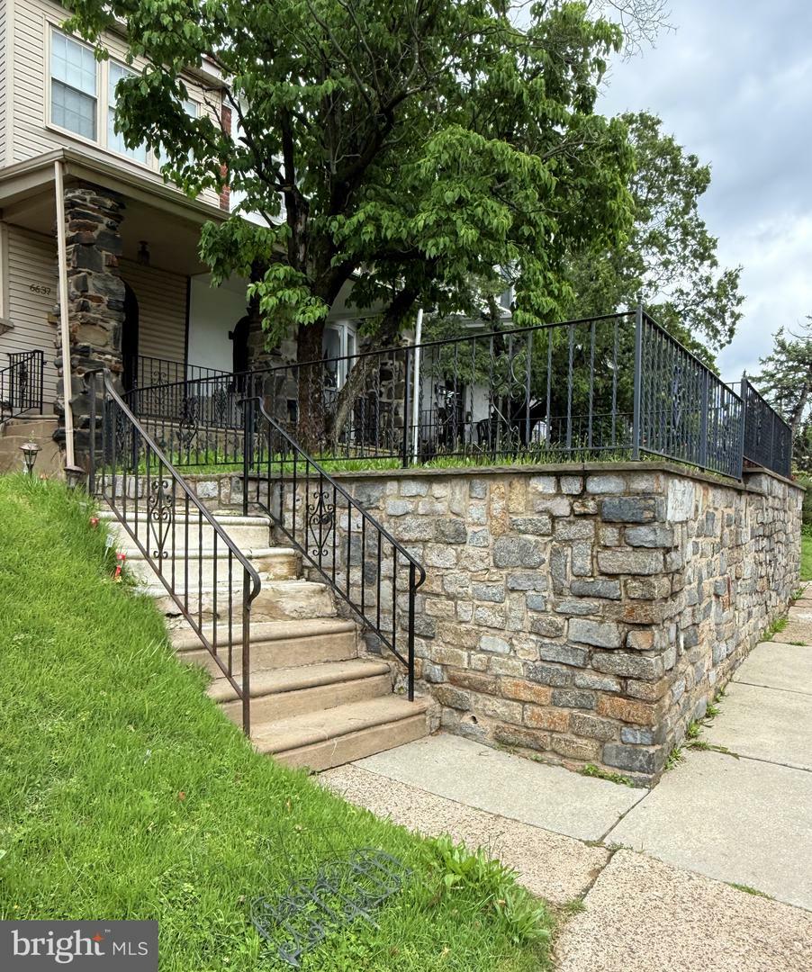 Property Photo: 6637 Malvern Avenue PA 19151