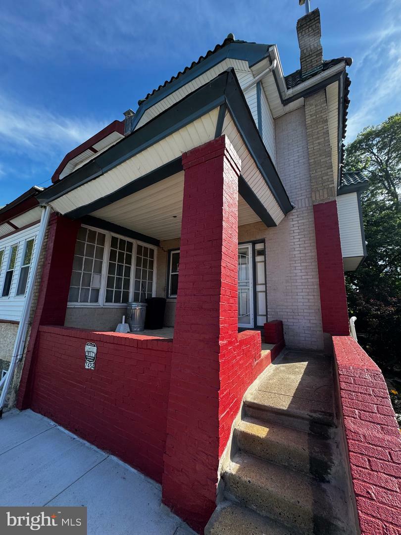 Property Photo: 7454 Fayette Street PA 19138