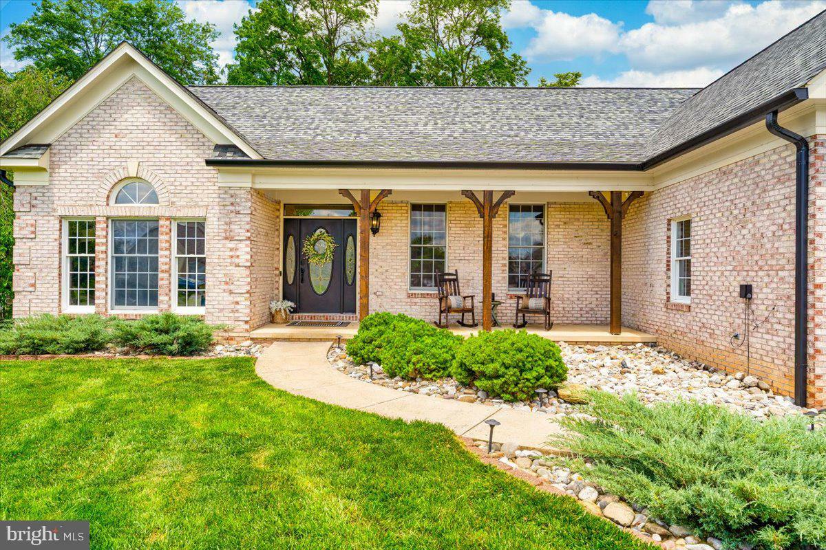 Property Photo: 5810 Underwood Court MD 21710