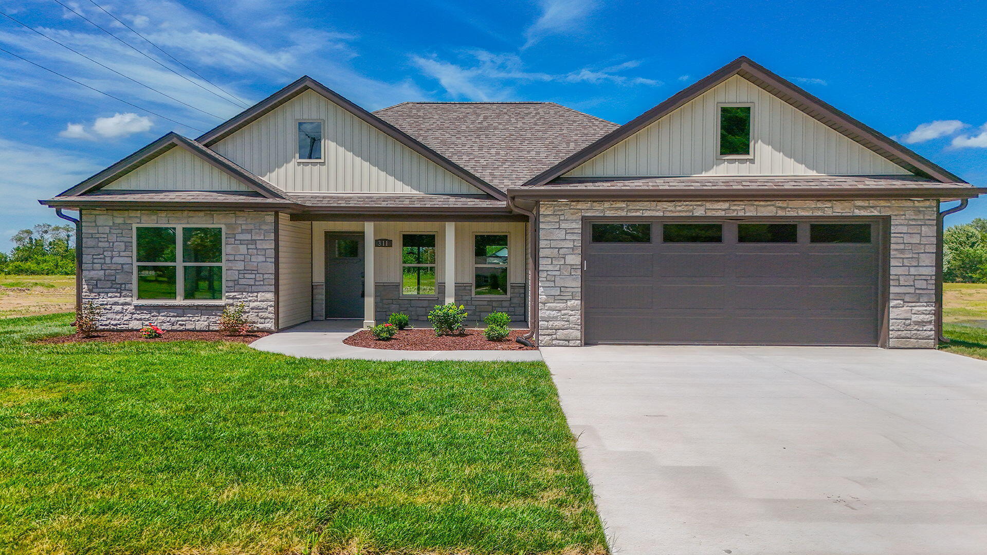 Property Photo: 311 W Francis St MO 65284