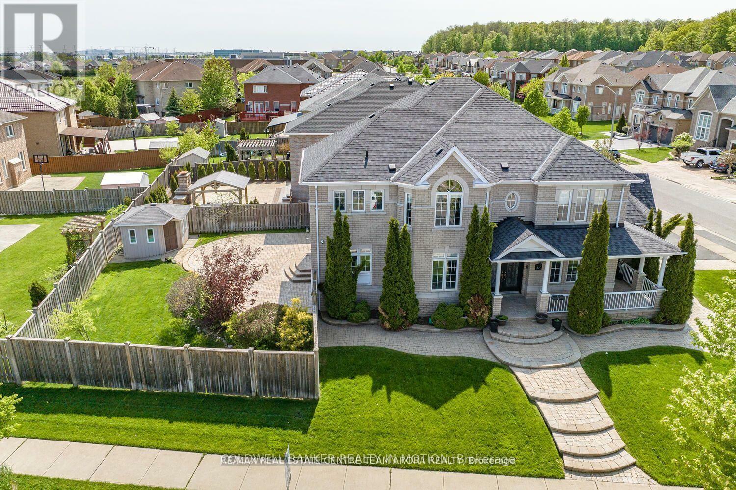 Photo de la propriété: 36 Olivia Marie Road ON L6Y 0M4