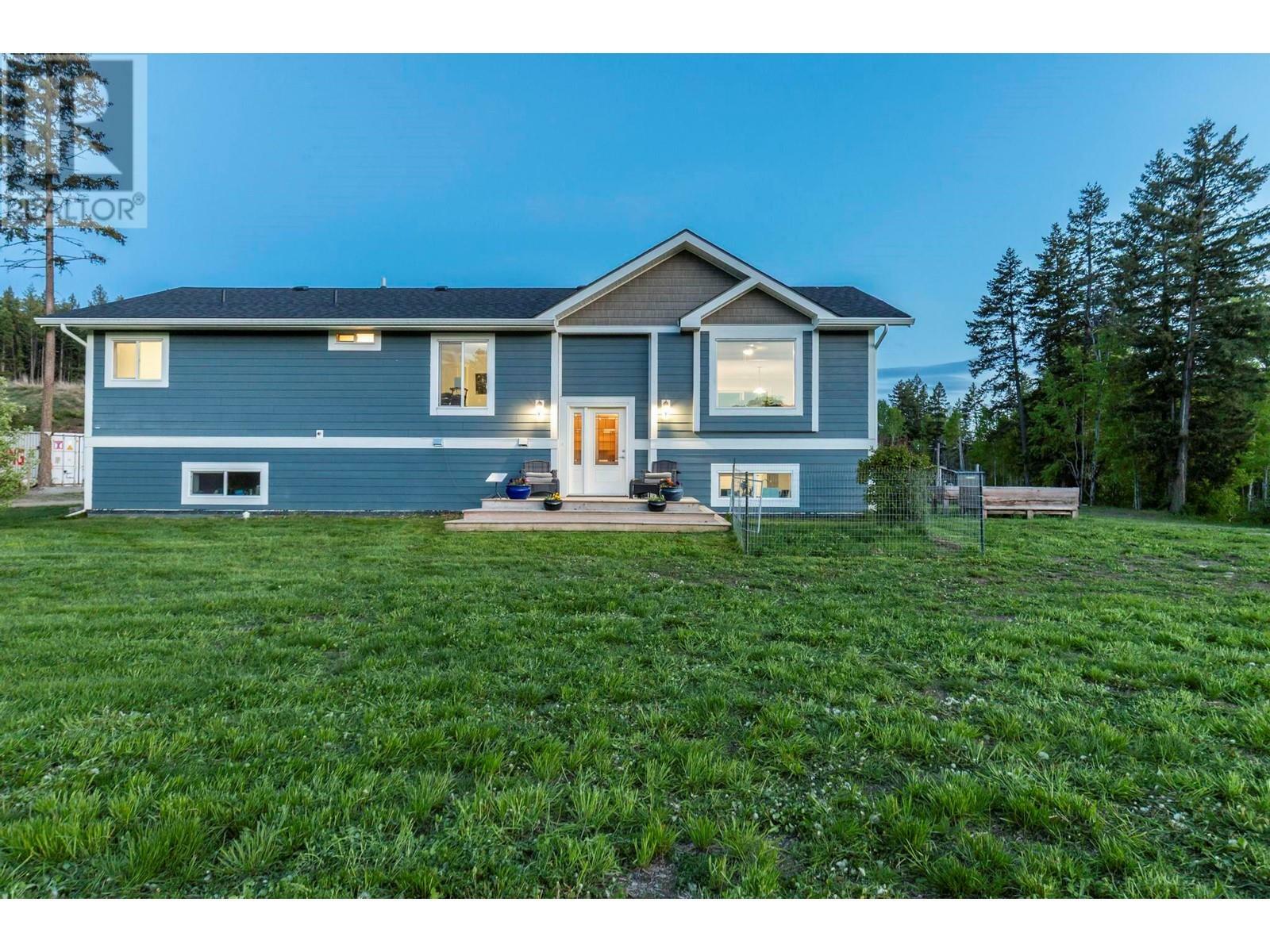 Property Photo: 3530 Carre Road BC V4T 1V9