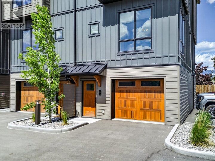 Property Photo: 510 14th Street 304 BC V0A 1K0