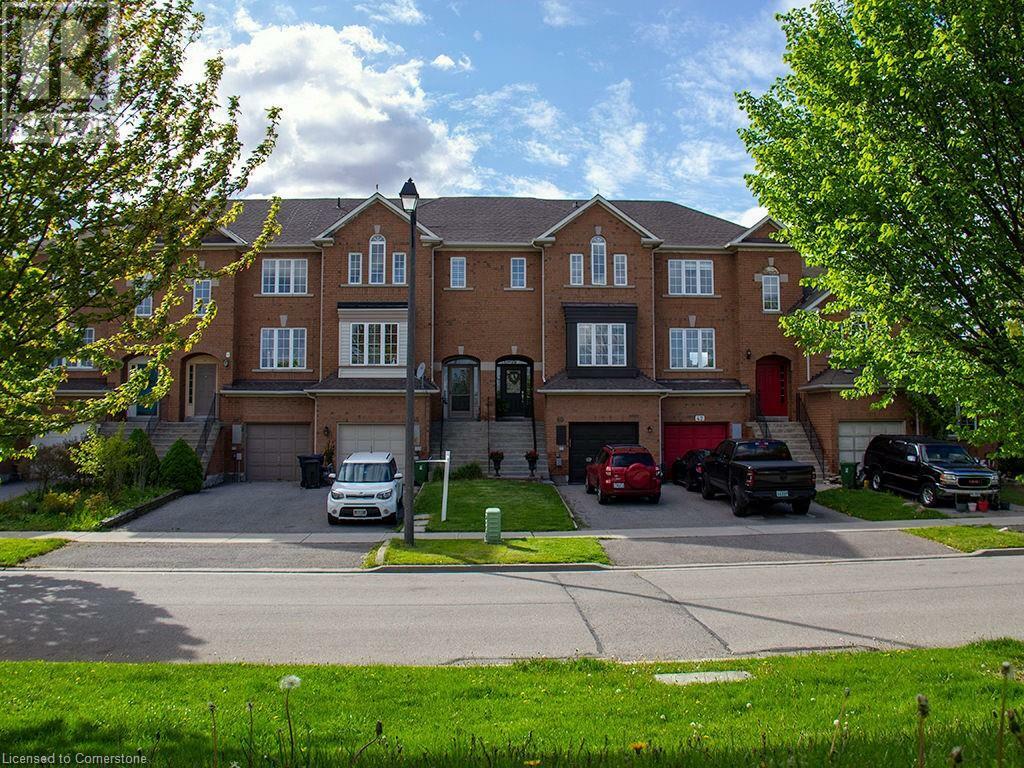 Property Photo: 40 Lakeridge Drive ON M1C 5E3