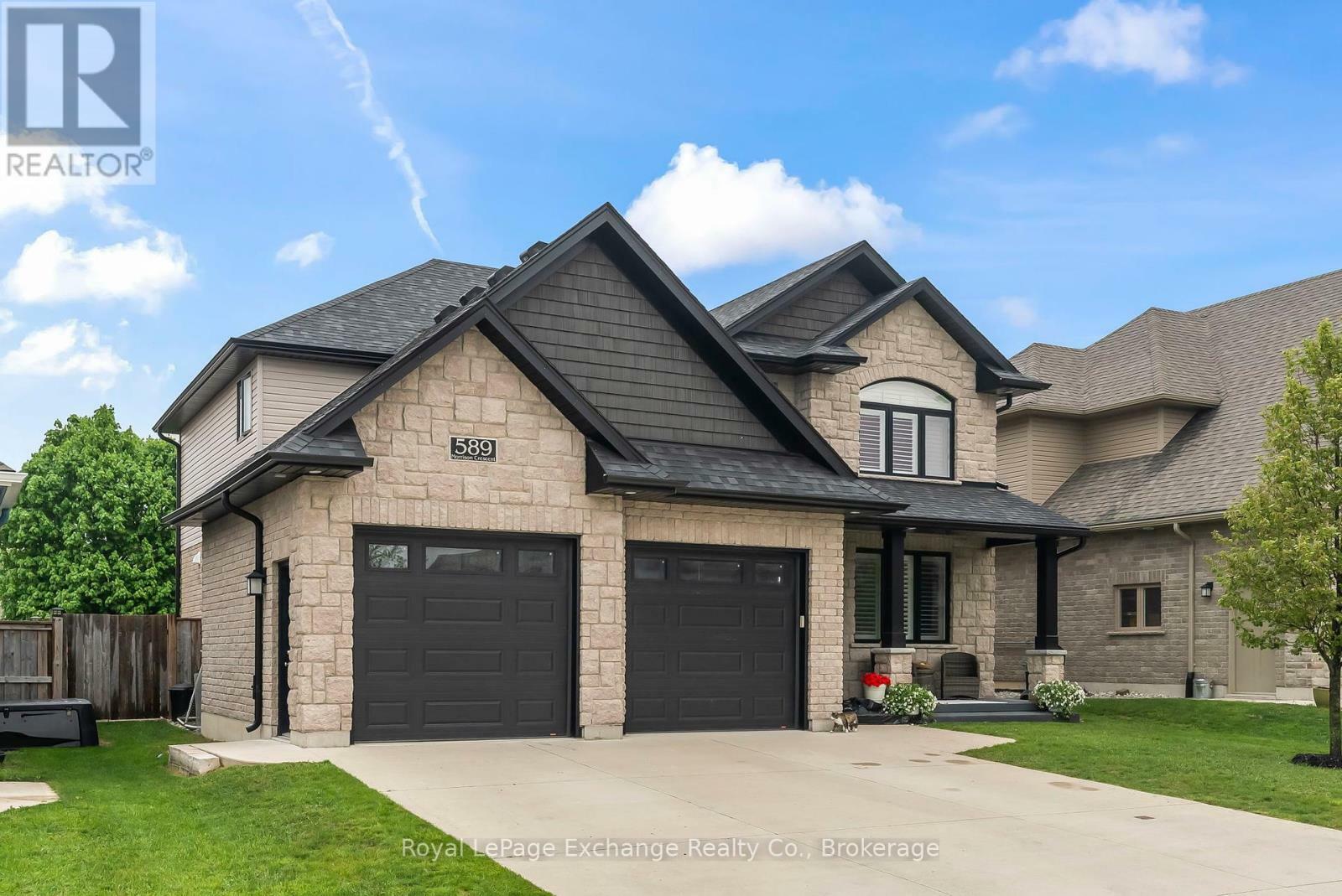 Property Photo: 589 Morrison Crescent ON N2Z 0A7