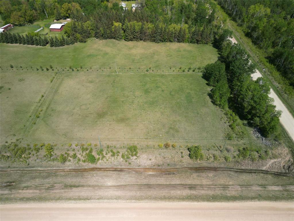 Property Photo:  32008 41E Road  MB R0A 0W2 
