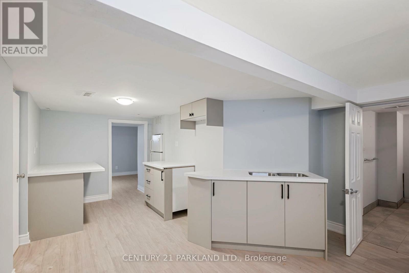 Property Photo: 468 Oakwood Drive ON L1W 2M7