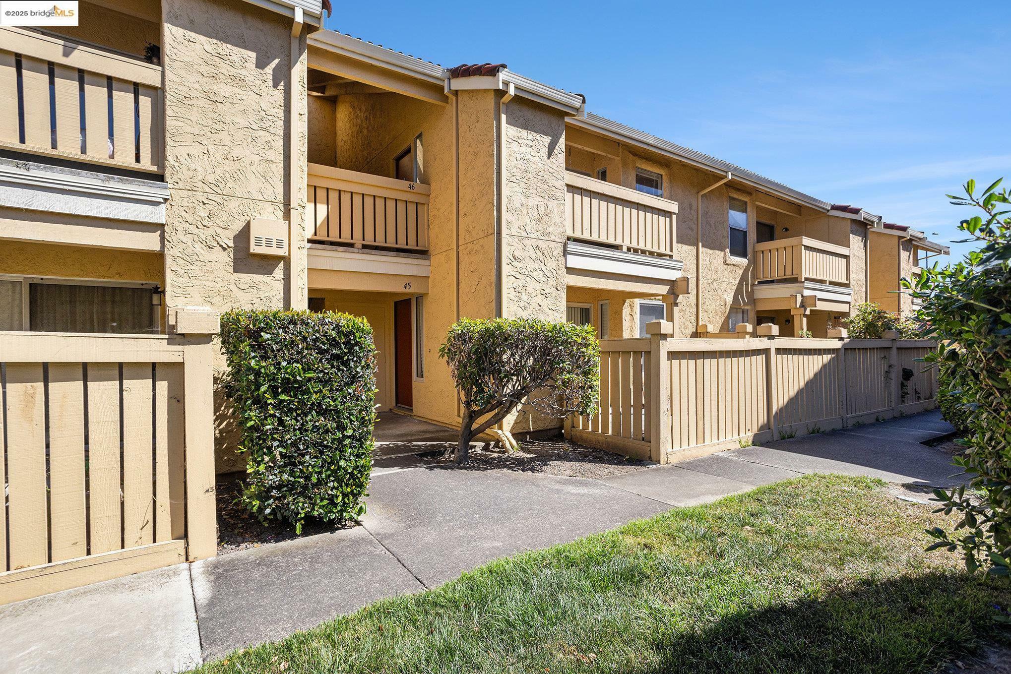 45 Las Moradas Cir  San Pablo CA 94806 photo