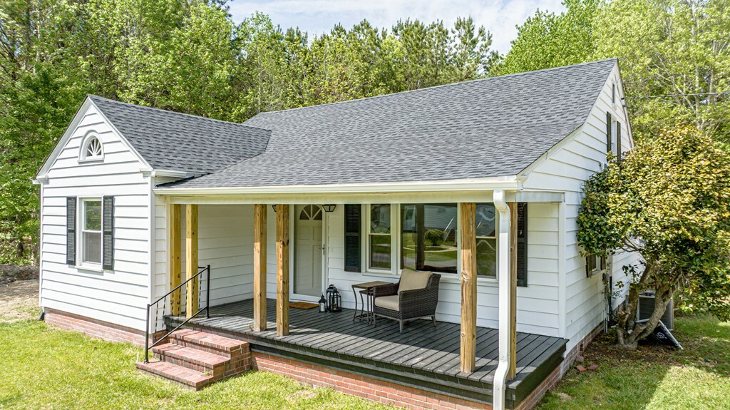 Property Photo: 24455 Guilford Rd VA 23308