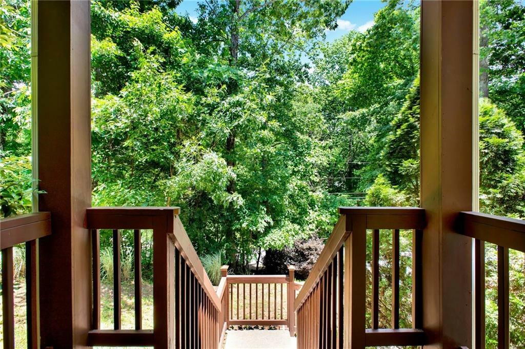 Property Photo: 405 Scenic View Drive GA 30143