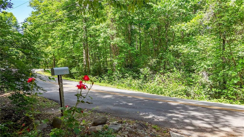 Property Photo: 405 Scenic View Drive GA 30143