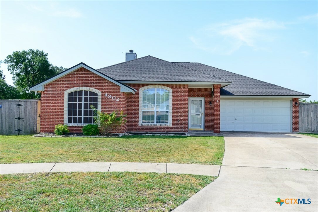 Property Photo: 4902 Slate Court TX 76542