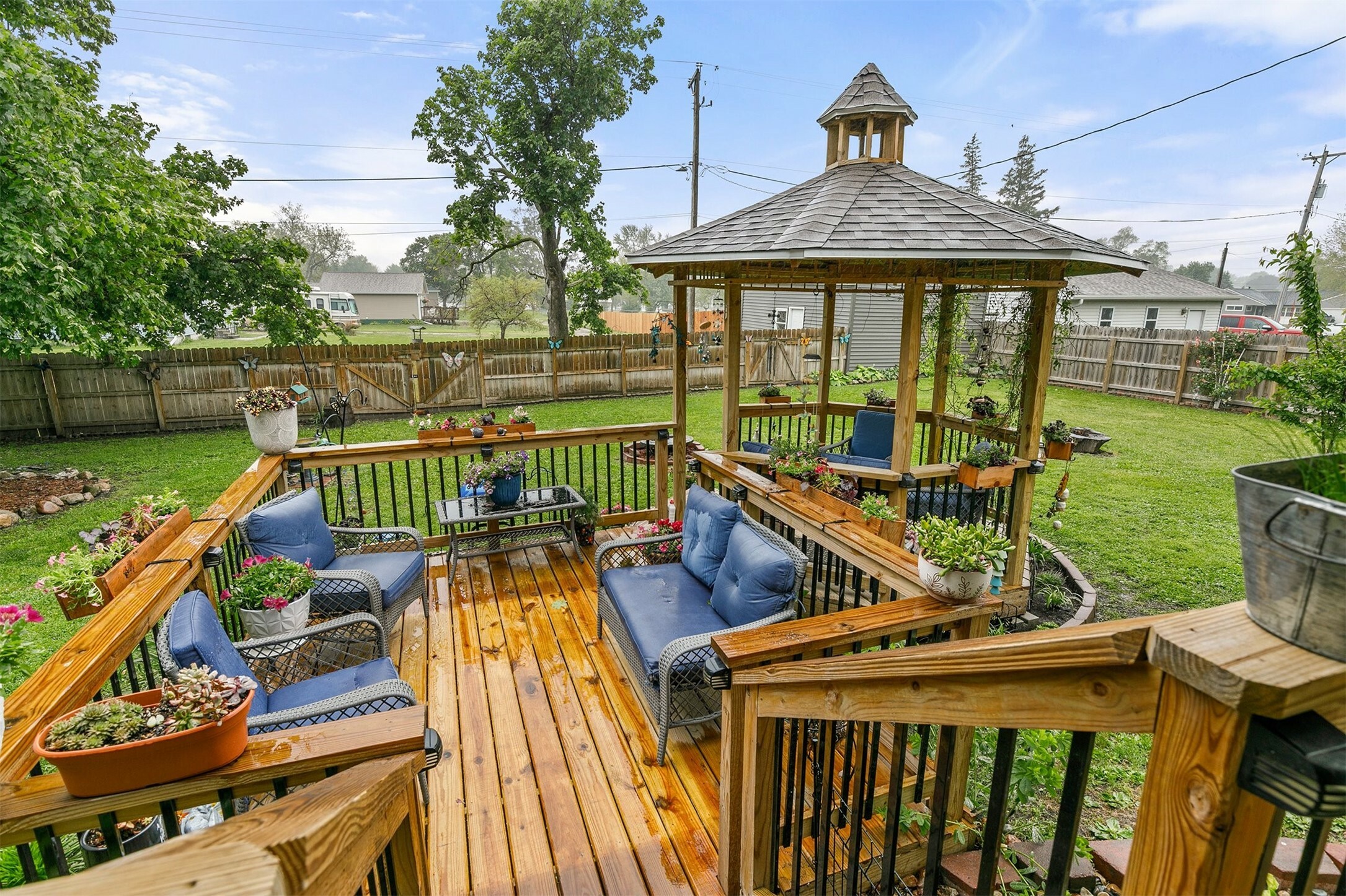 Property Photo: 305 E State Street IA 50028