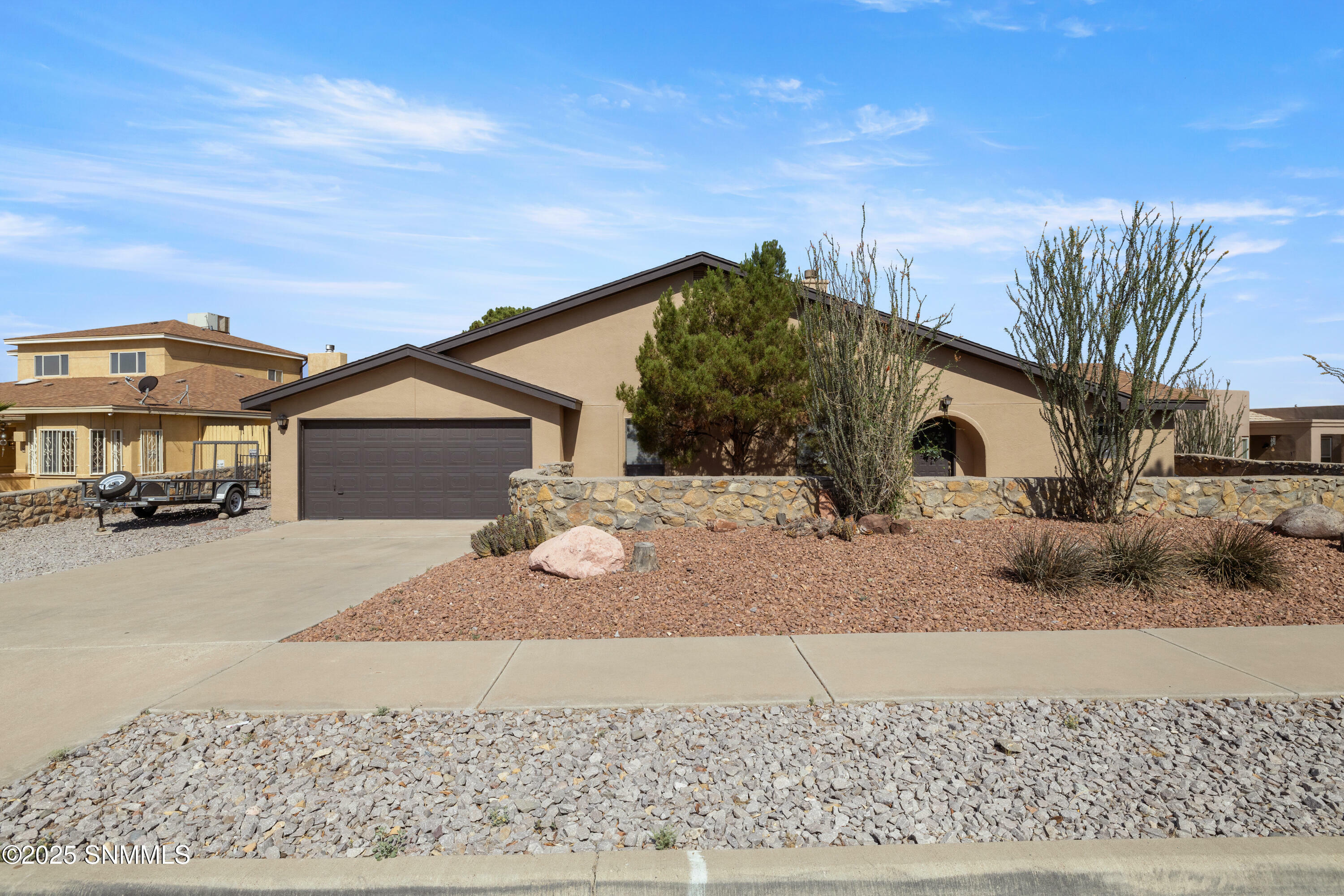 Property Photo: 2687 Cheyenne Drive NM 88011