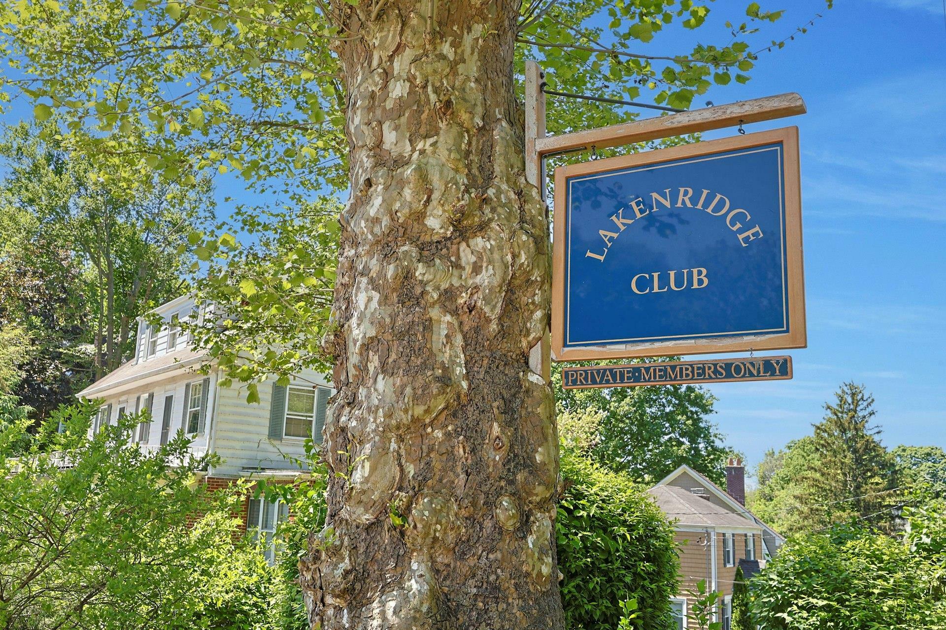 Property Photo: 7 Southminster Drive NY 10604
