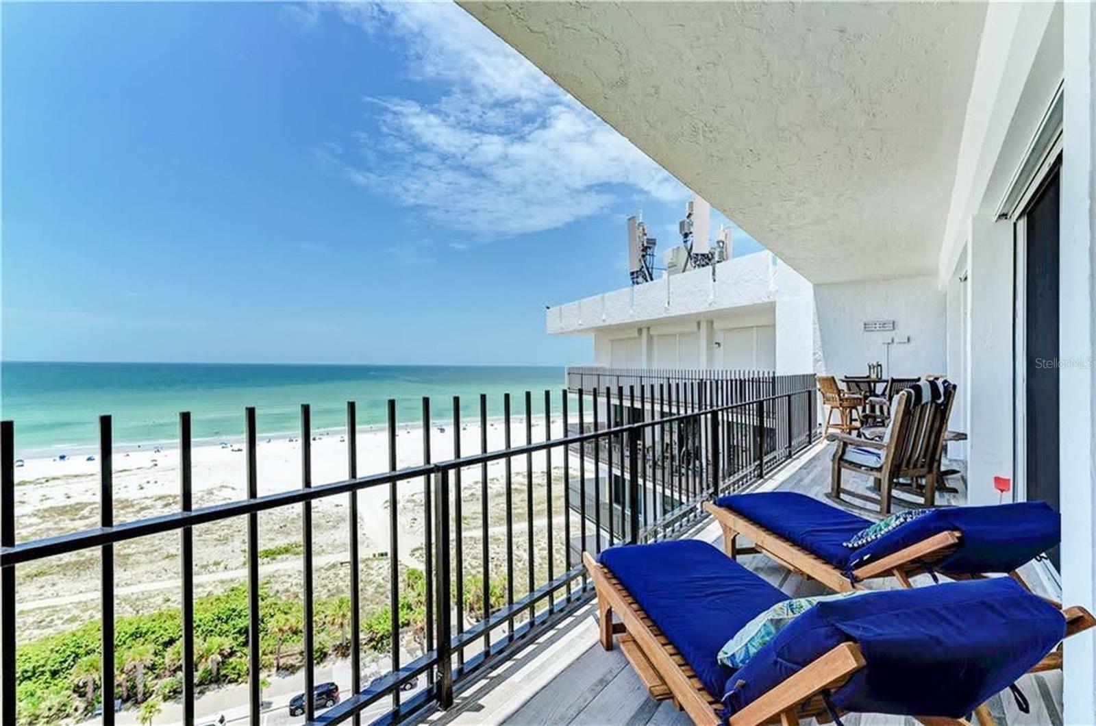 Property Photo: 1 Benjamin Franklin Drive Ph 3 FL 34236