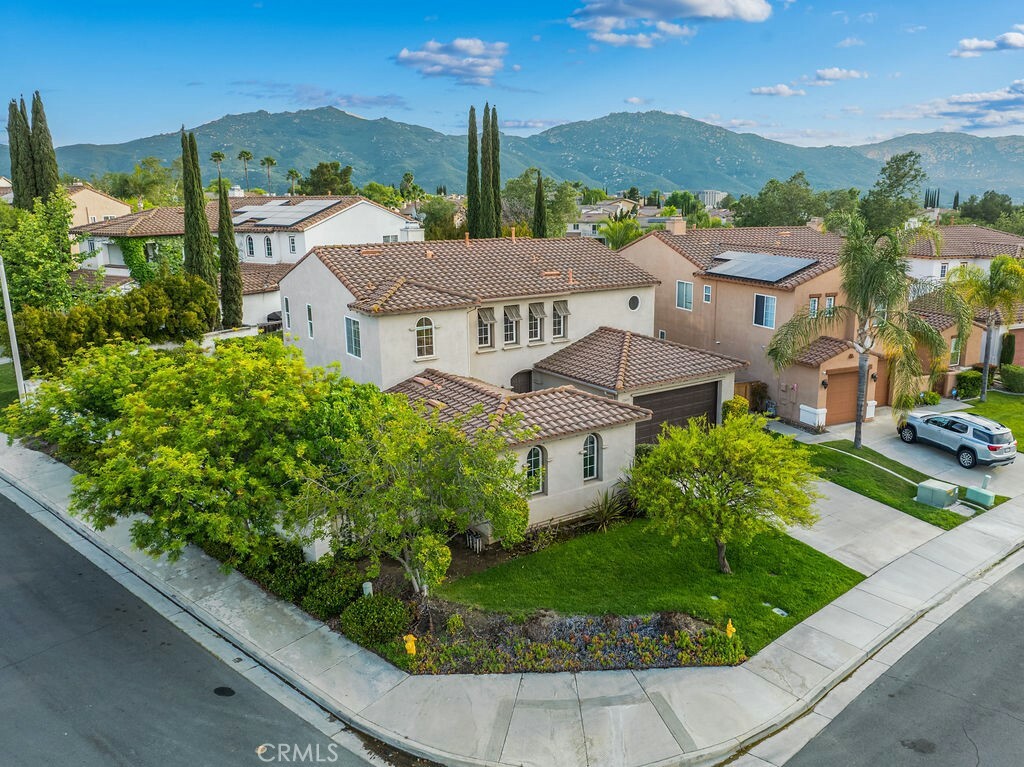 Property Photo:  32475 Corte Barela  CA 92592 