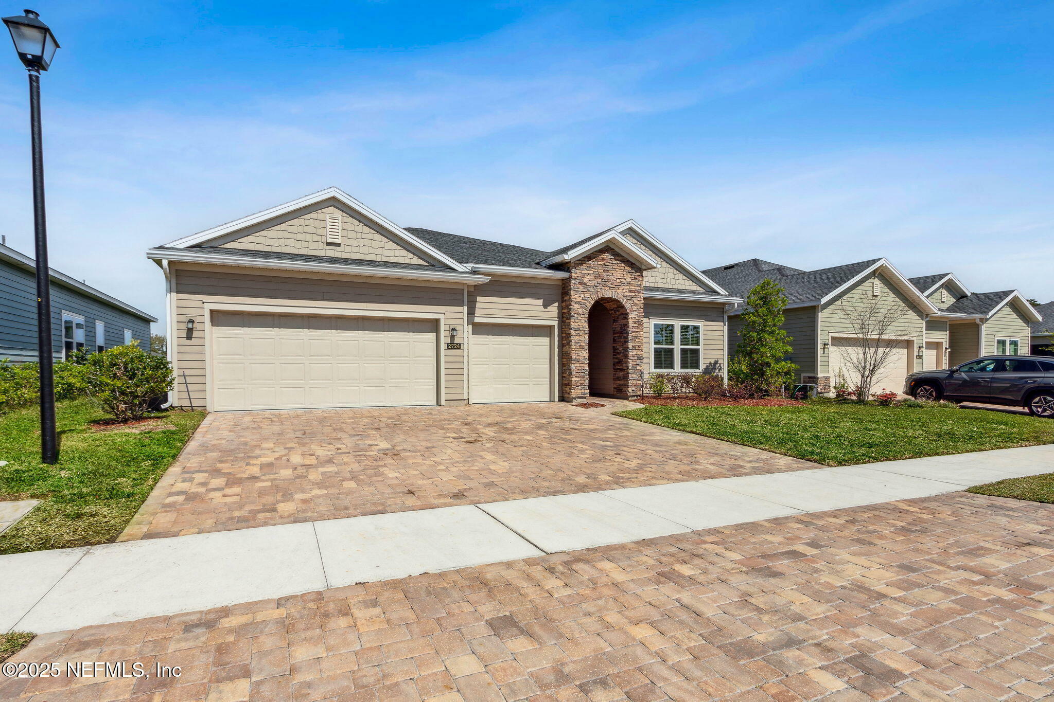 Property Photo: 2724 White Cedar Lane FL 32043