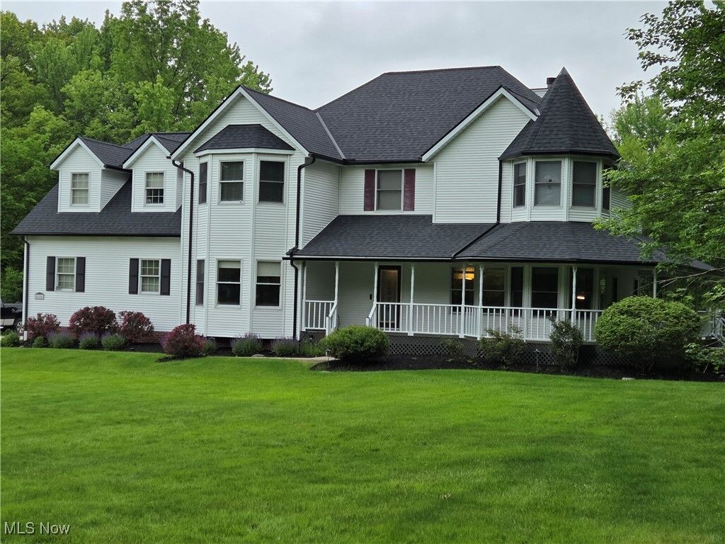 Property Photo: 4545 Wellington Drive OH 44081