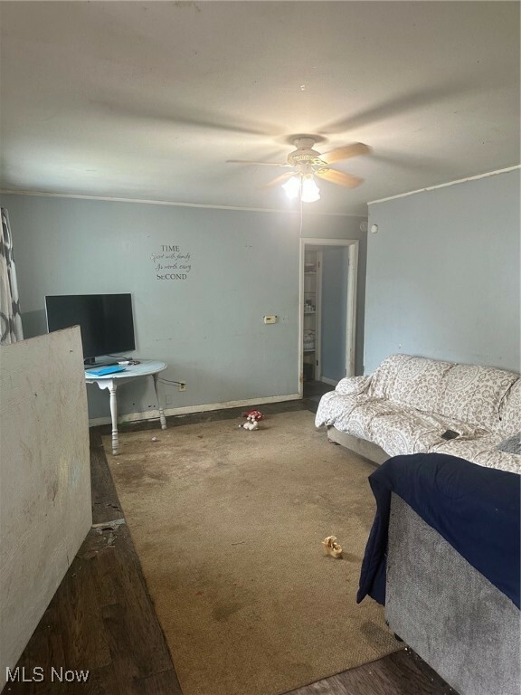 Property Photo:  850 Bank Street  OH 44077 