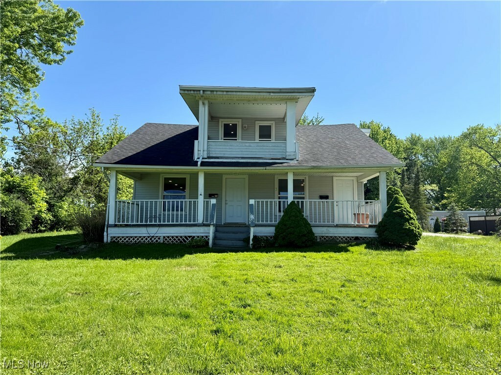Property Photo: 19137 Westwood Drive 2 OH 44149